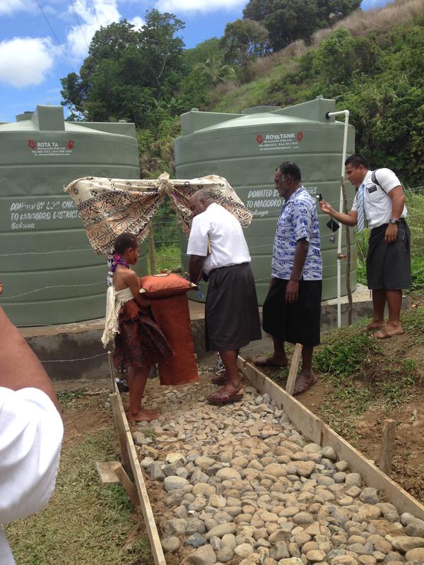 4Pacific Fiji water tanks2014