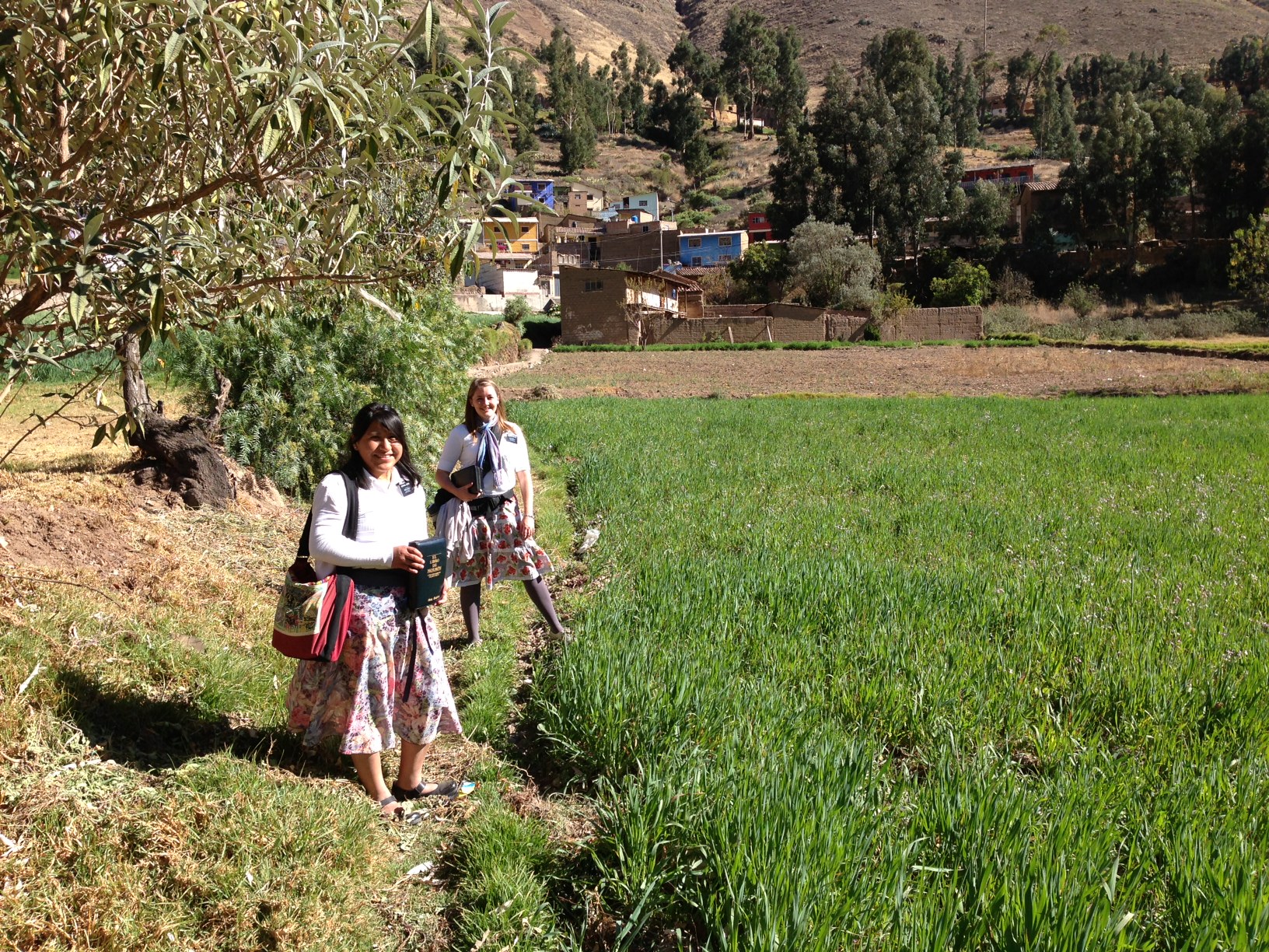 Peru Sister Missionaries